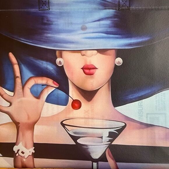 Cherry Girl Quilted Tote NEW PACK OF 2 BRAND NEW - Picture 5 of 7